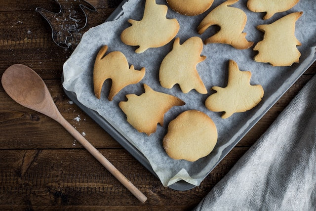 Bake the Perfect Fall Cookies with Silicone Baking Sheets